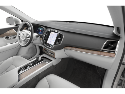 2025 Volvo XC90 B5 Plus