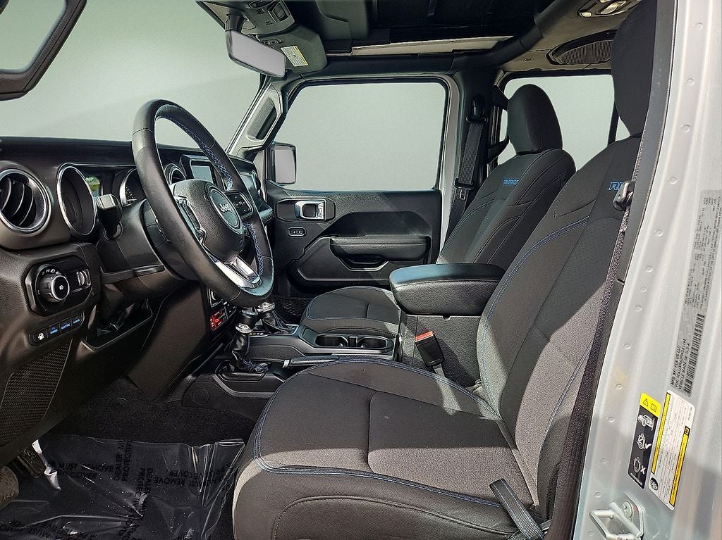 2023 Jeep Wrangler Rubicon 4xe w/$4295 Power Top