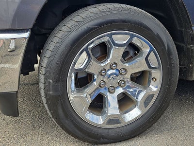 2019 RAM 1500 Big Horn Crew Cab 4WD w/66k miles