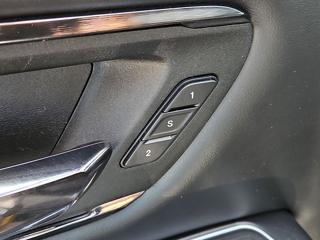 2022 RAM 1500 Limited Crew Cab 4WD