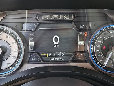 2022 RAM 1500 Limited Crew Cab 4WD