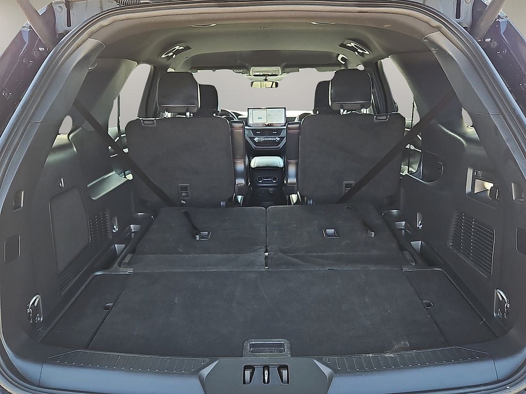 2025 Ford Explorer ST-Line 4WD