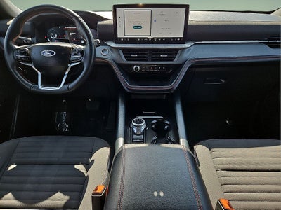 2025 Ford Explorer ST-Line 4WD