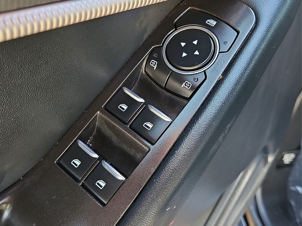 2025 Ford Explorer ST-Line 4WD