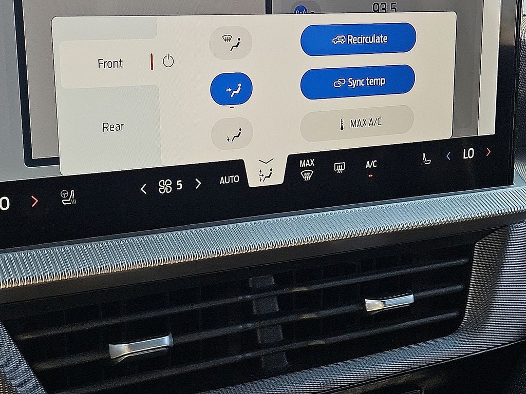 2025 Ford Explorer ST-Line 4WD