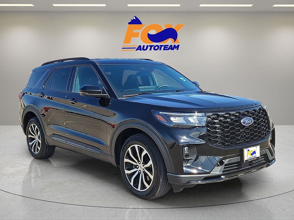 2025 Ford Explorer ST-Line 4WD