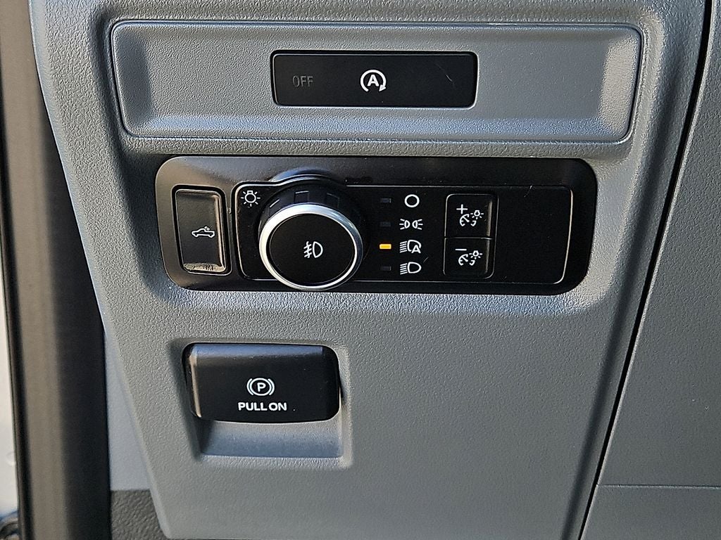 2025 Ford F-150 XLT SuperCrew 4WD