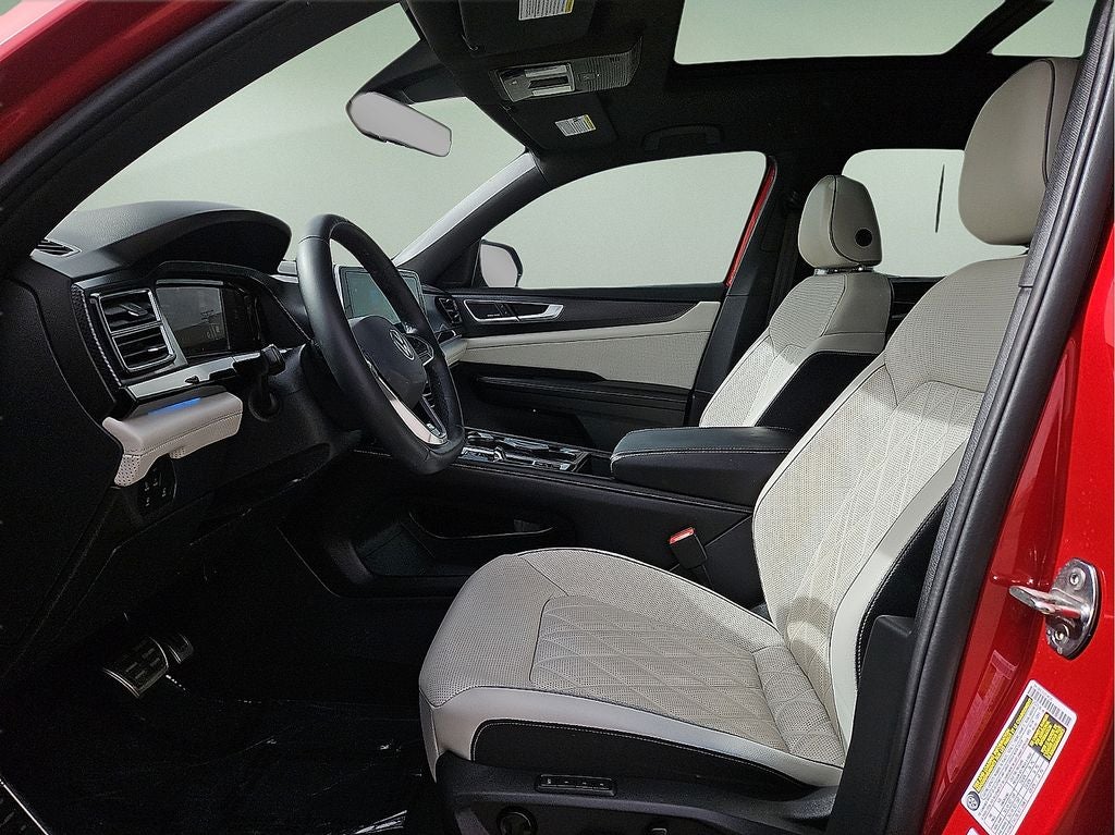 2024 Volkswagen Atlas Cross Sport 2.0T SEL Premium R-Line