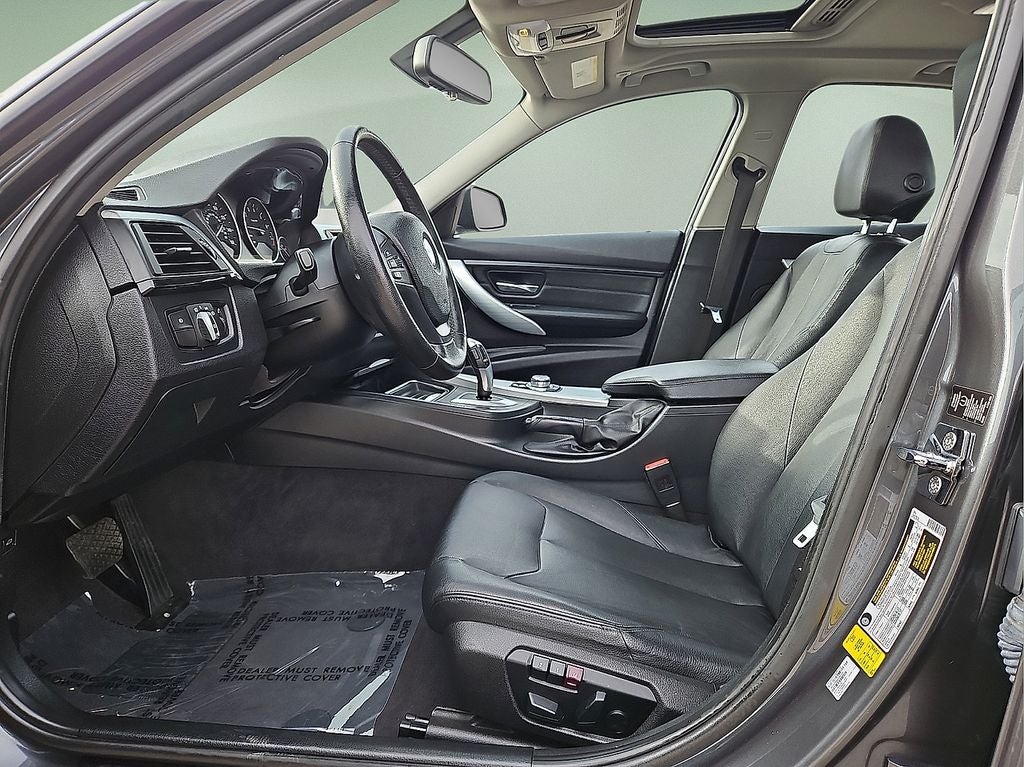 2012 BMW 3 Series 328i