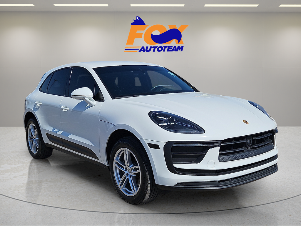 2023 Porsche Macan AWD w/ 8,579 low miles