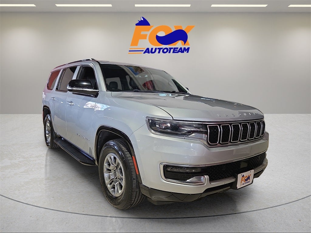 2023 Jeep Wagoneer Base