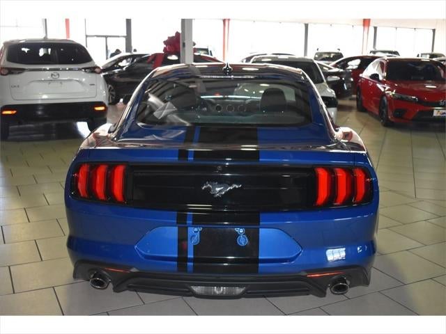 2022 Ford Mustang EcoBoost