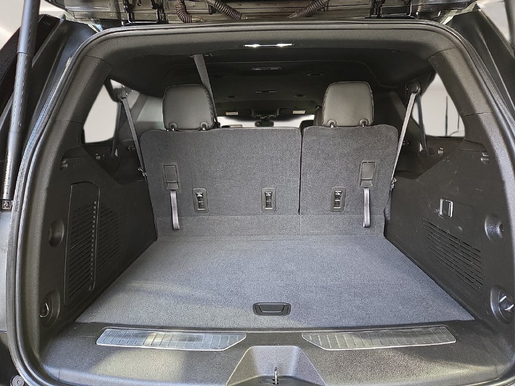2021 Chevrolet Suburban RST