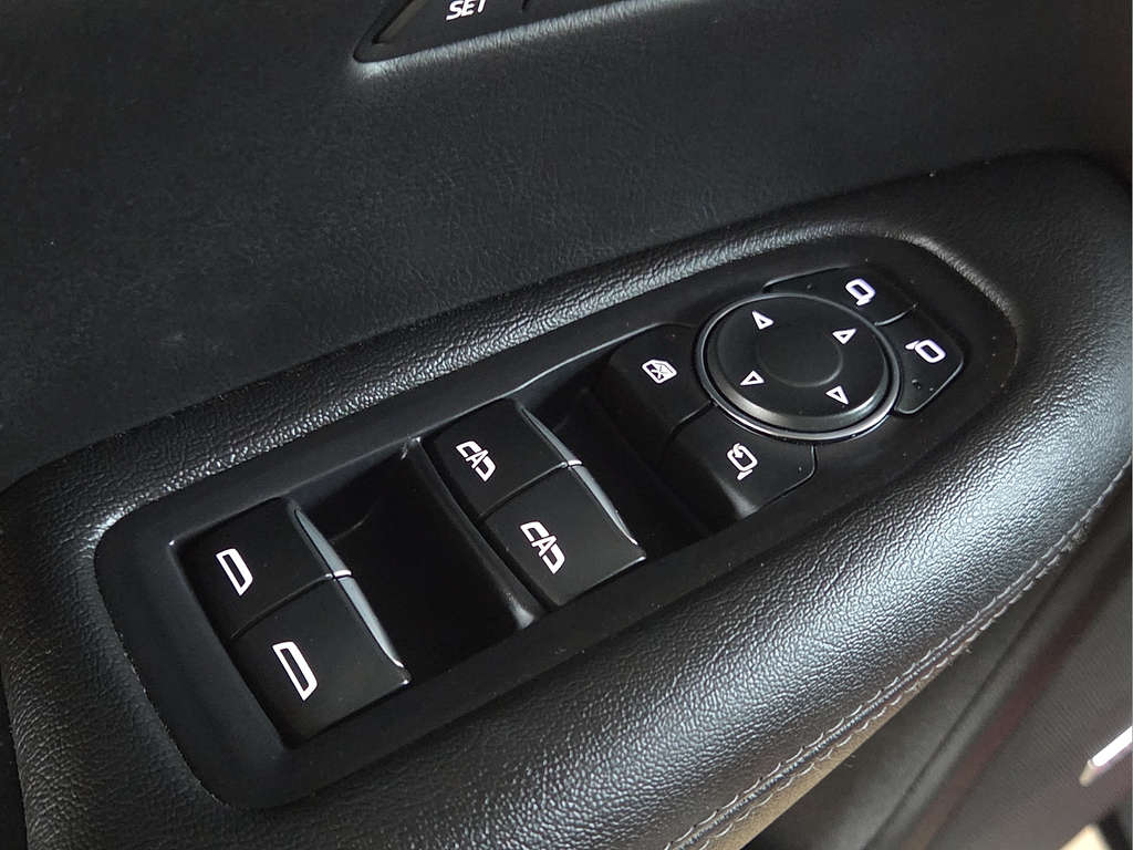 2022 Cadillac XT5 Sport
