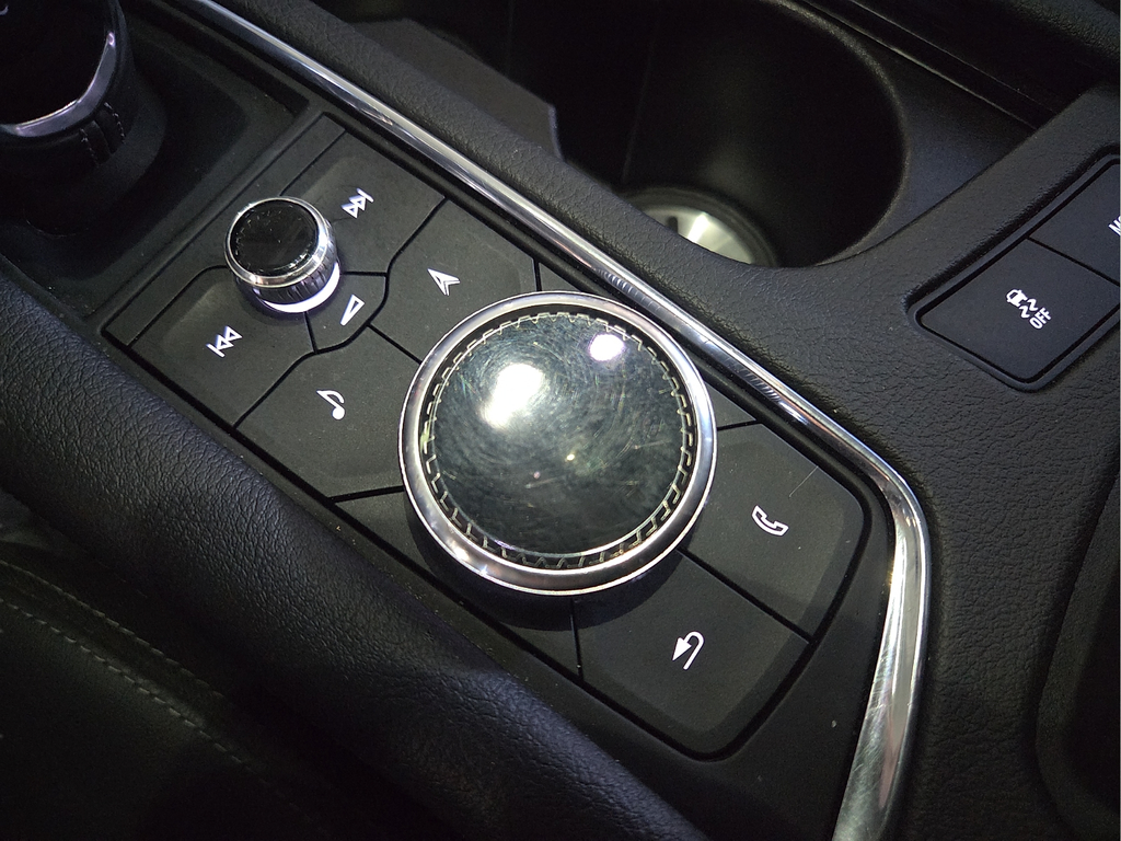 2022 Cadillac XT5 Sport