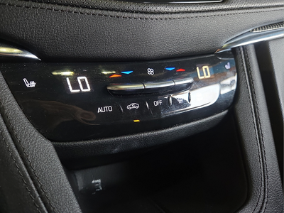 2022 Cadillac XT5 Sport