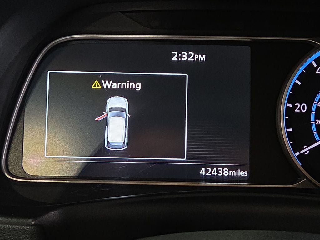 2023 Nissan Leaf S