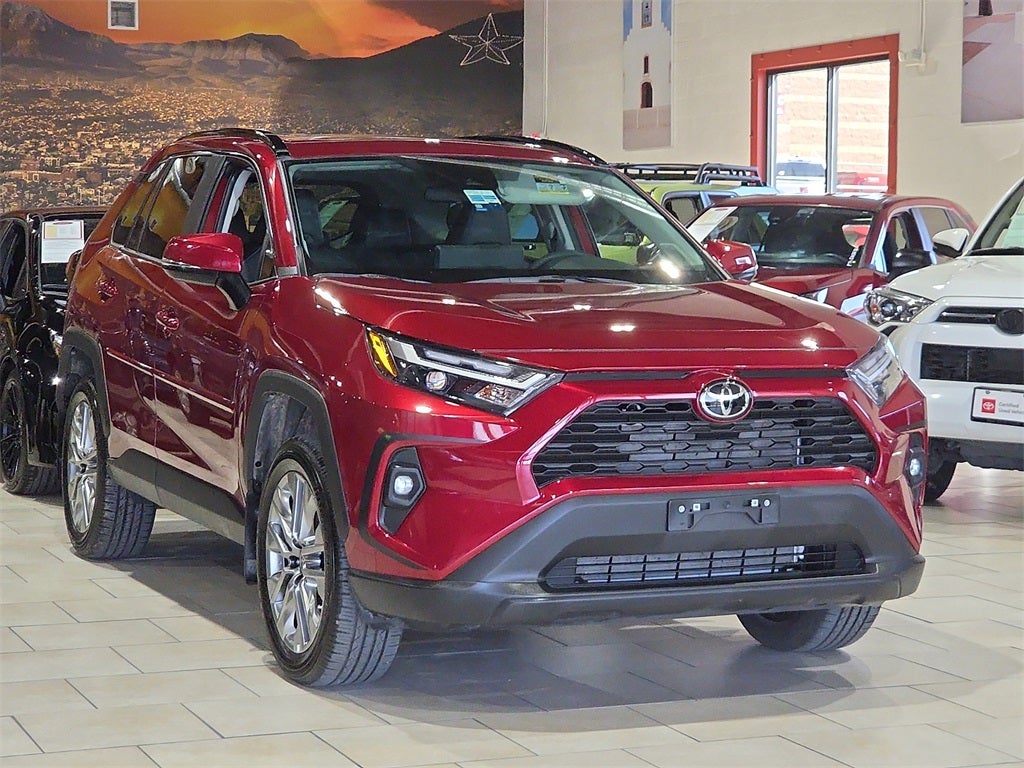2025 Toyota RAV4 XLE Premium