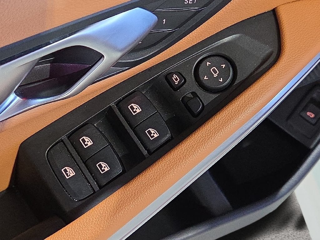 2023 BMW 3 Series 330i