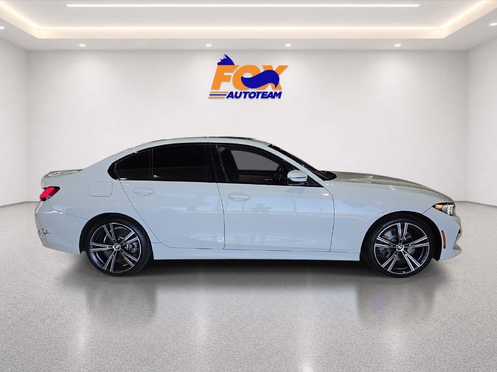 2023 BMW 3 Series 330i