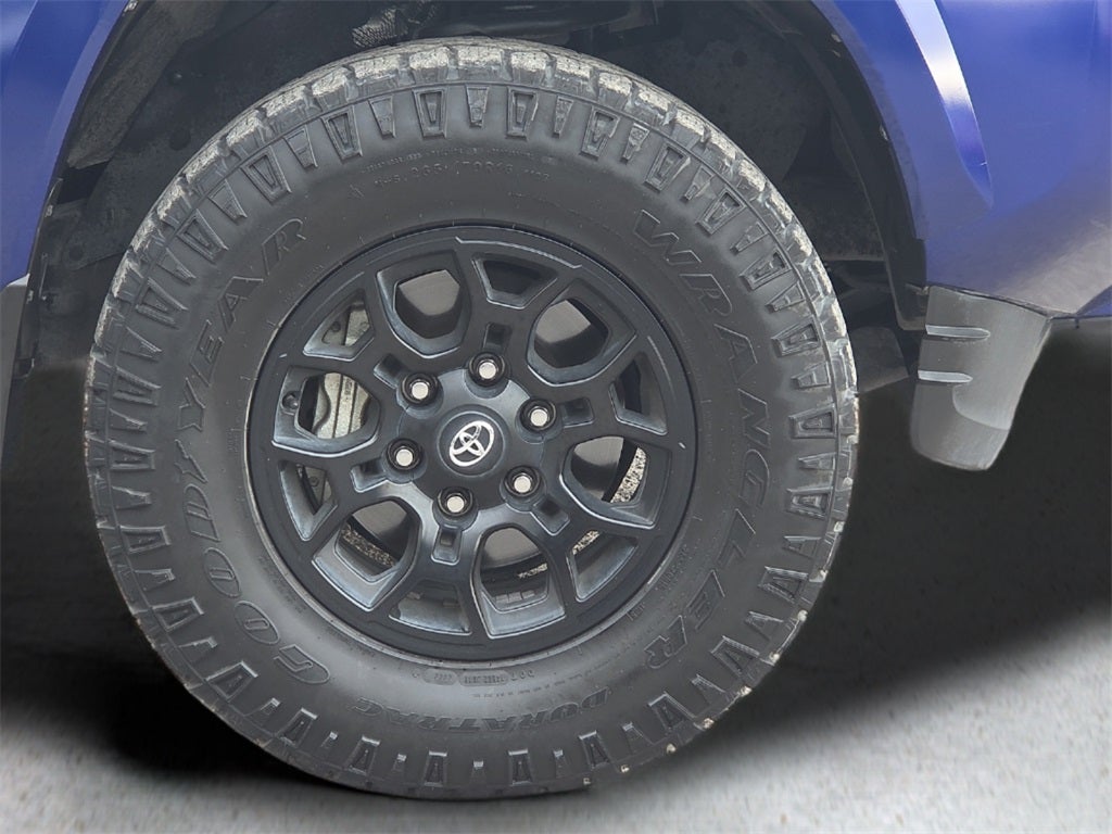 2022 Toyota Tacoma SR5 V6