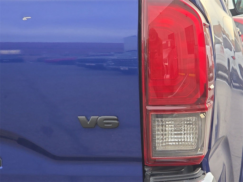 2022 Toyota Tacoma SR5 V6