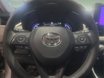 2023 Toyota RAV4 Hybrid XLE