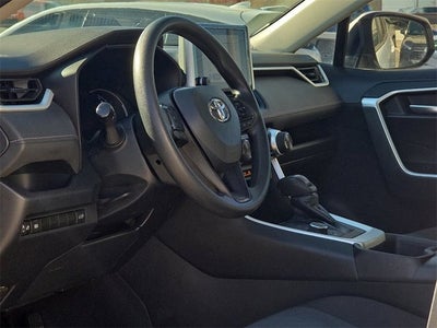 2023 Toyota RAV4 Hybrid XLE