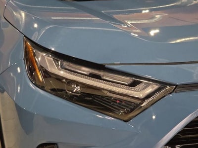 2022 Toyota RAV4 Hybrid SE