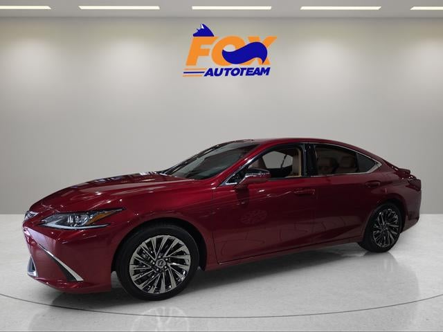2025 Lexus ES 300h Luxury