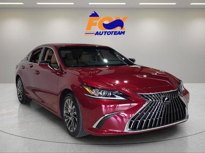 2025 Lexus ES 300h Luxury