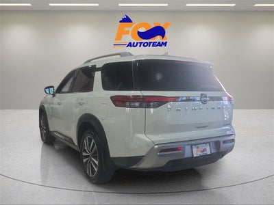 2022 Nissan Pathfinder Platinum