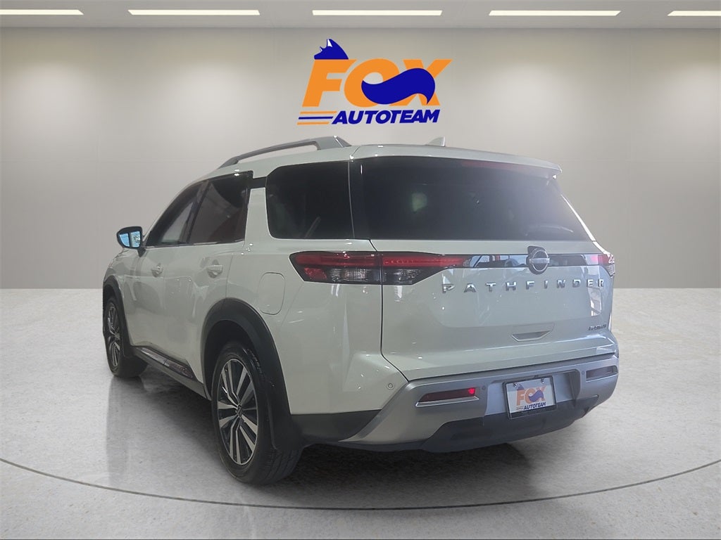 2022 Nissan Pathfinder Platinum