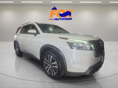 2022 Nissan Pathfinder Platinum