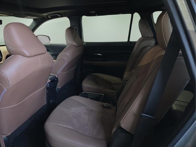 2024 Toyota Grand Highlander Hybrid MAX Platinum