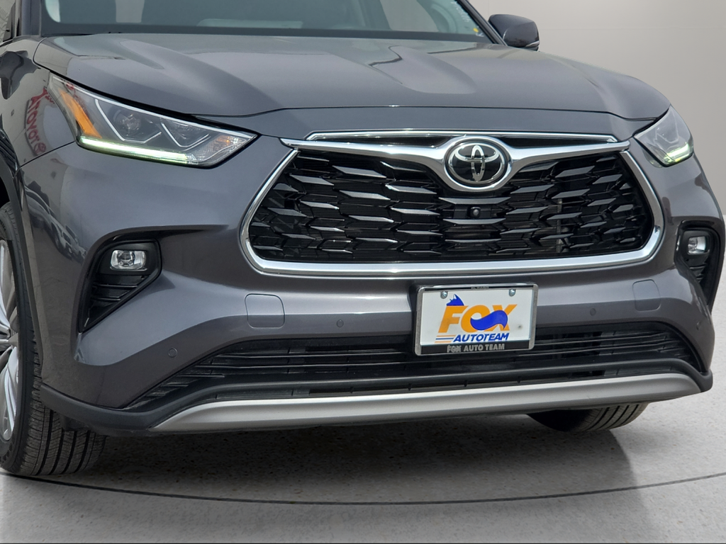 2023 Toyota Highlander Platinum