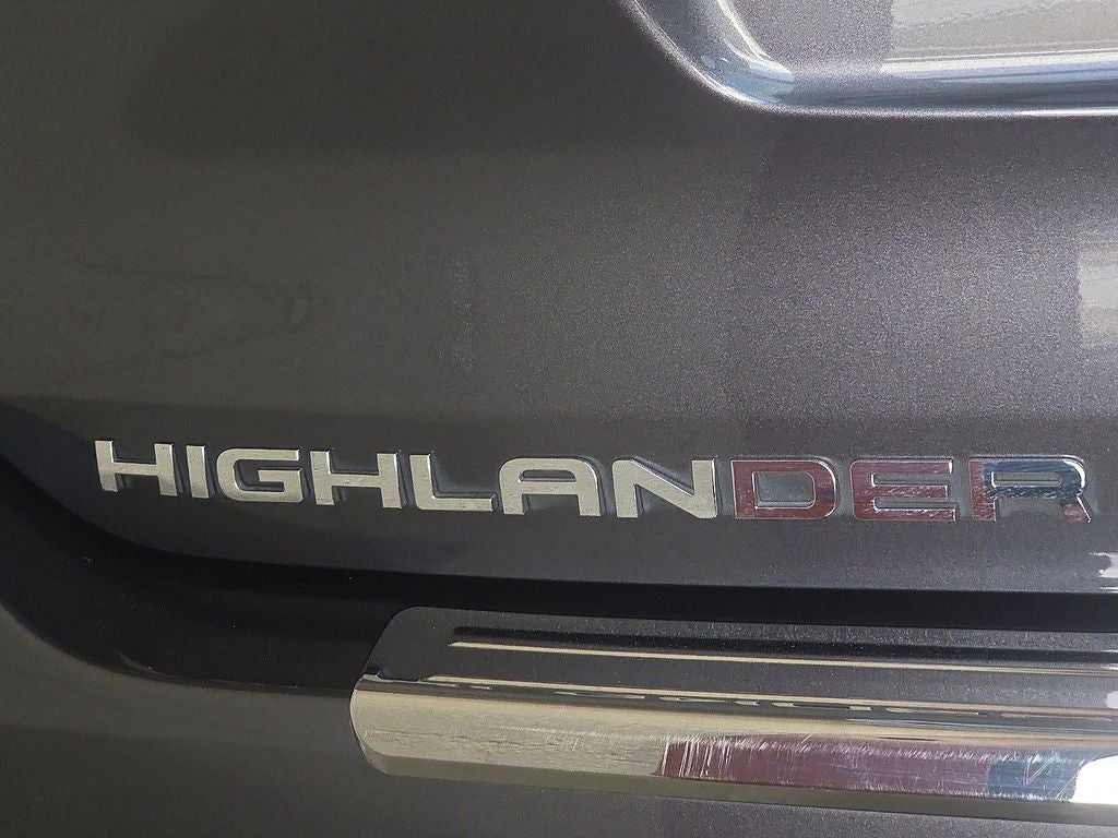 2023 Toyota Highlander Platinum