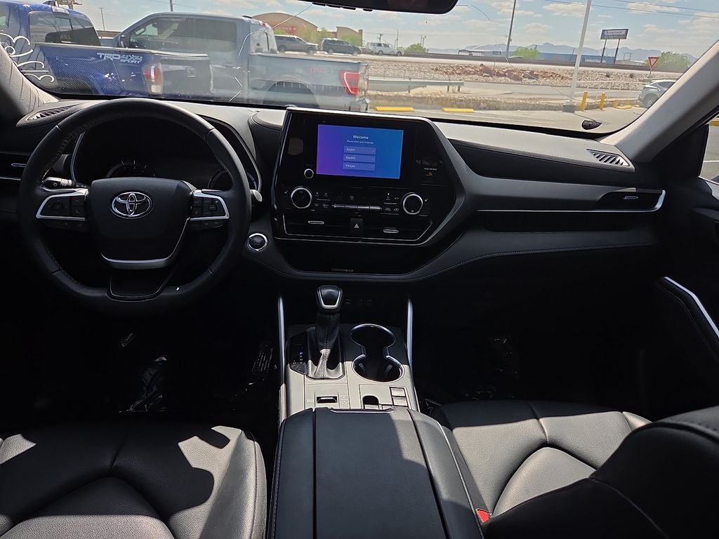 2023 Toyota Highlander XLE
