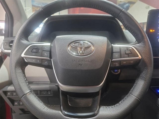 2023 Toyota Sienna XLE
