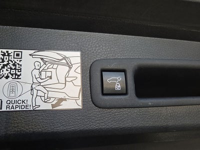 2022 Toyota Sienna XLE 8 Passenger