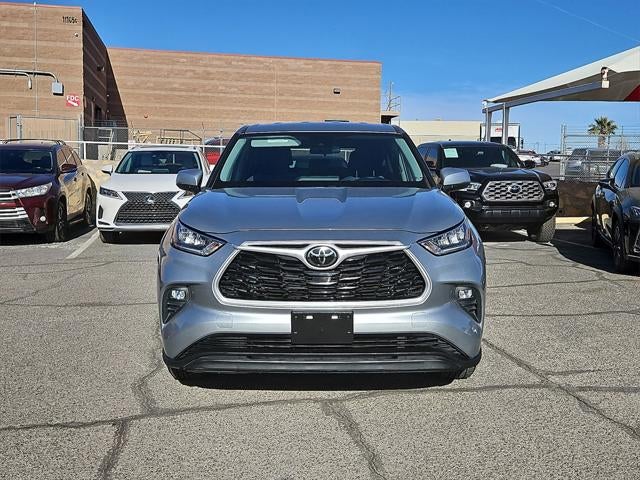 2020 Toyota Highlander LE