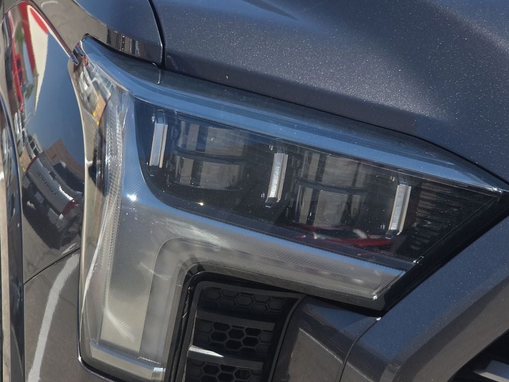 2023 Toyota Tundra Hybrid Capstone