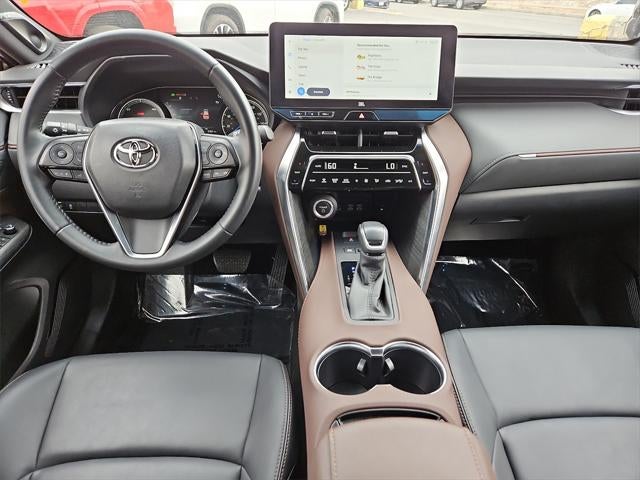 2023 Toyota Venza LE