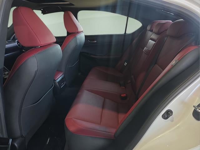 2023 Lexus IS 300