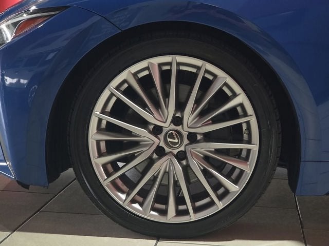 2022 Lexus IS 300