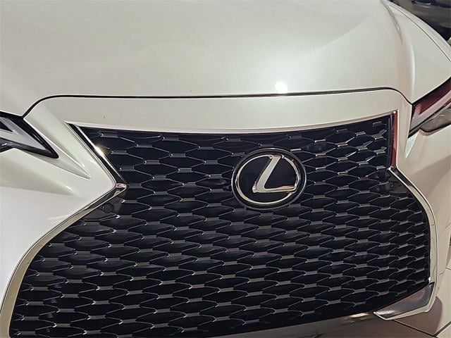 2023 Lexus IS 300