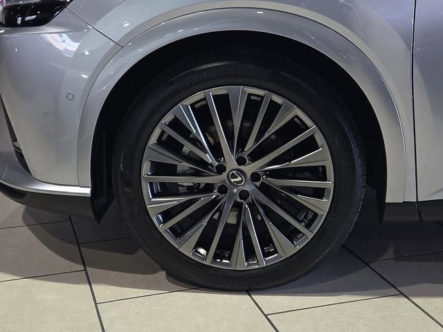 2025 Lexus RX 450h+ Luxury