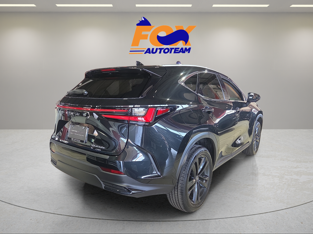 2025 Lexus NX 450h+ Luxury