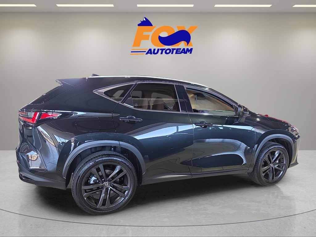 2025 Lexus NX 450h+ Luxury