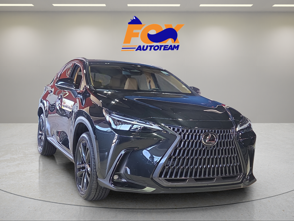 2025 Lexus NX 450h+ Luxury
